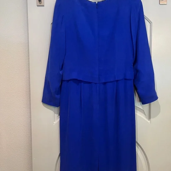 Vintage rhinestone scoop neck bright blue silk dress. Gorgeous color! - Picture 7 of 12